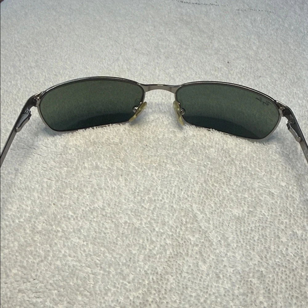 Authentic RAY BAN 3190 Flight 005 58-18 Metal Sunglasses Green Lenses Italy